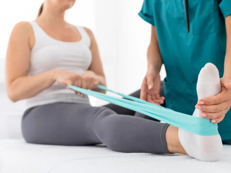Intersegmental Traction Therapy at Alma Sana Chiropractic Studio in Tucson