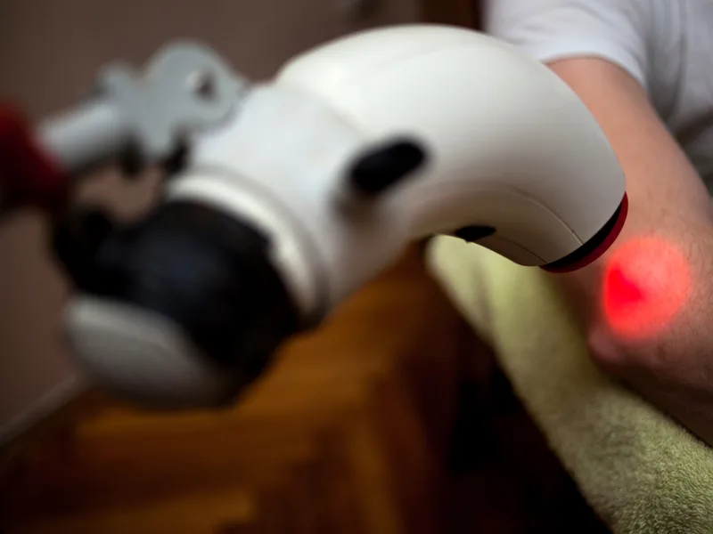 How Light Therapy works at Alma Sana Chiropractic Studio
