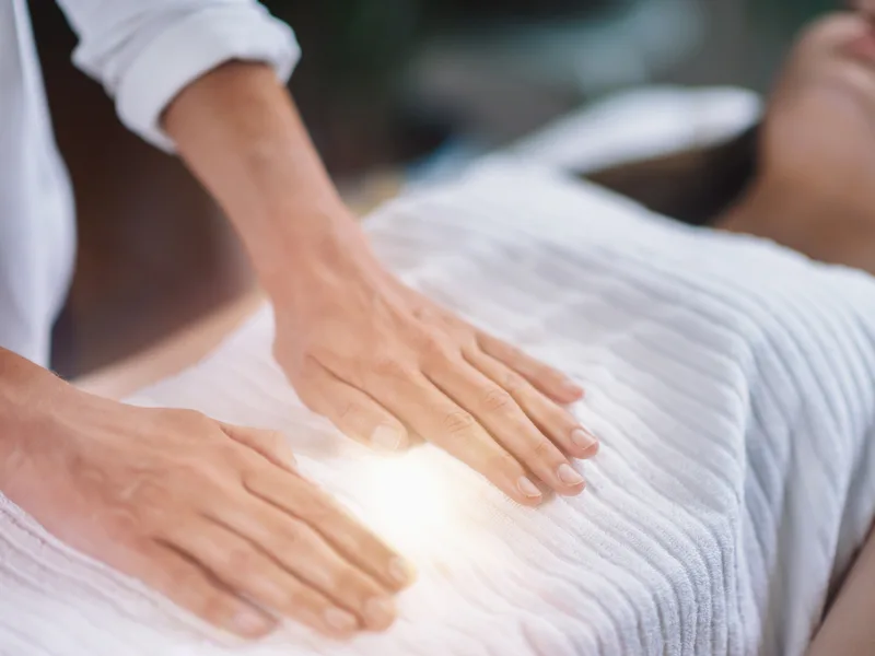 How Reiki works at Alma Sana Chiropractic Studio