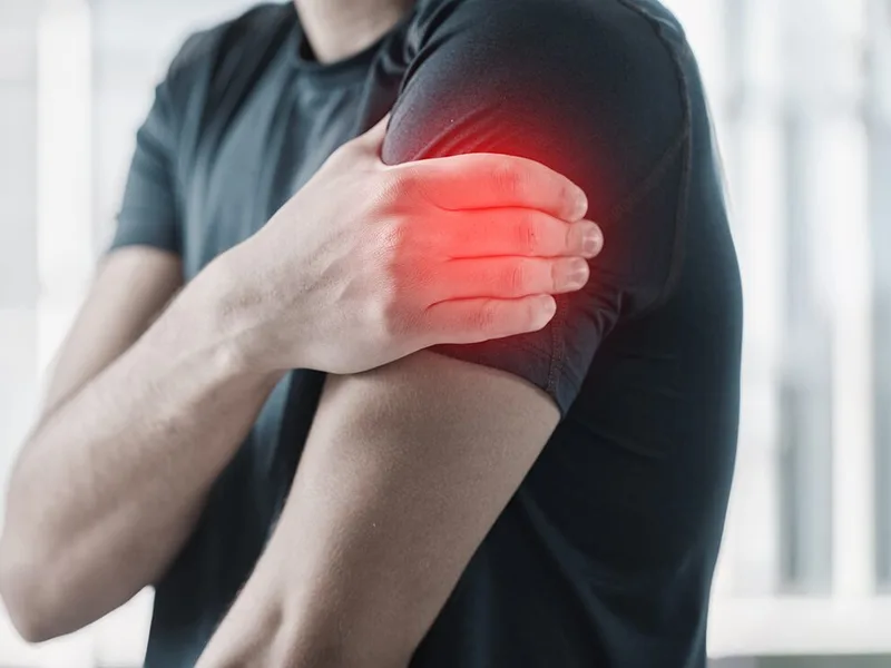 Alma Sana Chiropractic Studio treating arm pain in Tucson