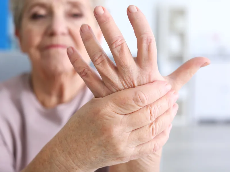 How Alma Sana Chiropractic Studio treats bursitis in Tucson