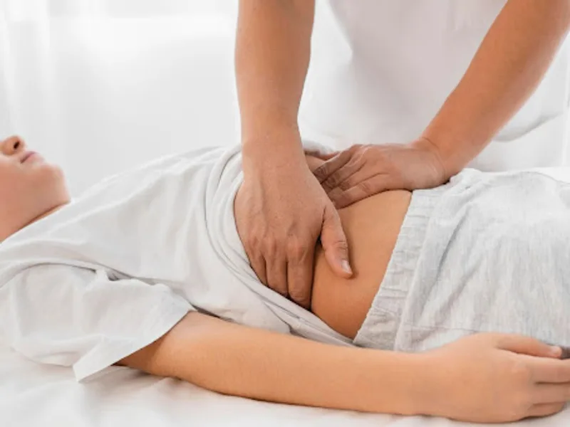 Alma Sana Chiropractic Studio treating digestive health in Tucson