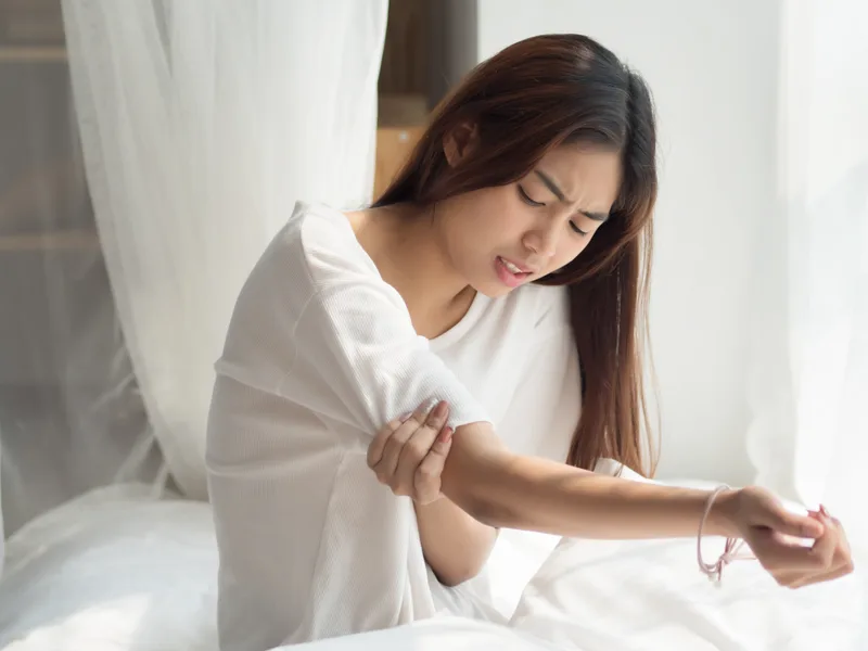 How Alma Sana Chiropractic Studio treats elbow pain in Tucson
