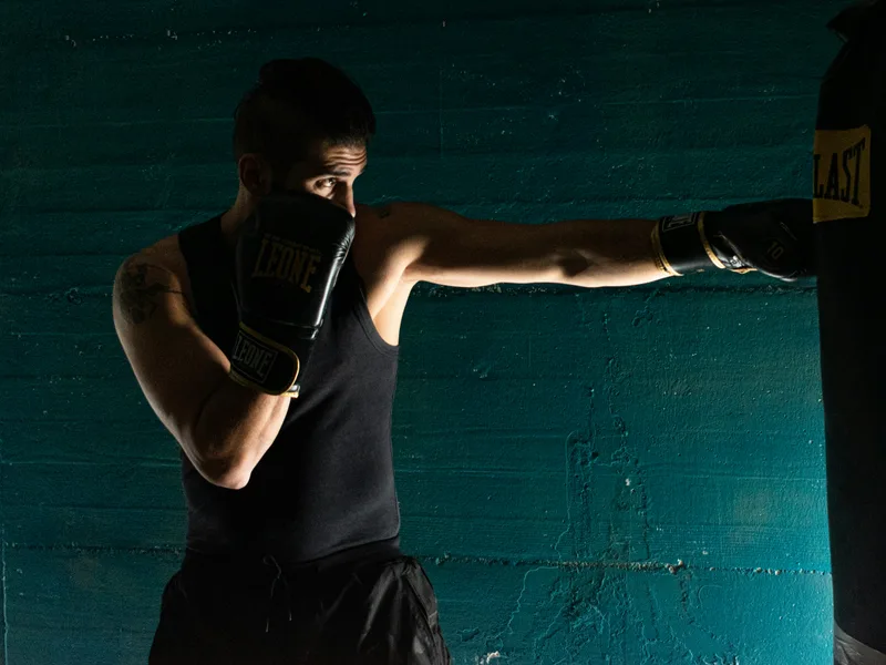 Chiropractic care for overuse injuries at Alma Sana Chiropractic Studio in Tucson