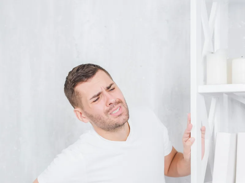 Chiropractic care for pinched nerve at Alma Sana Chiropractic Studio in Tucson