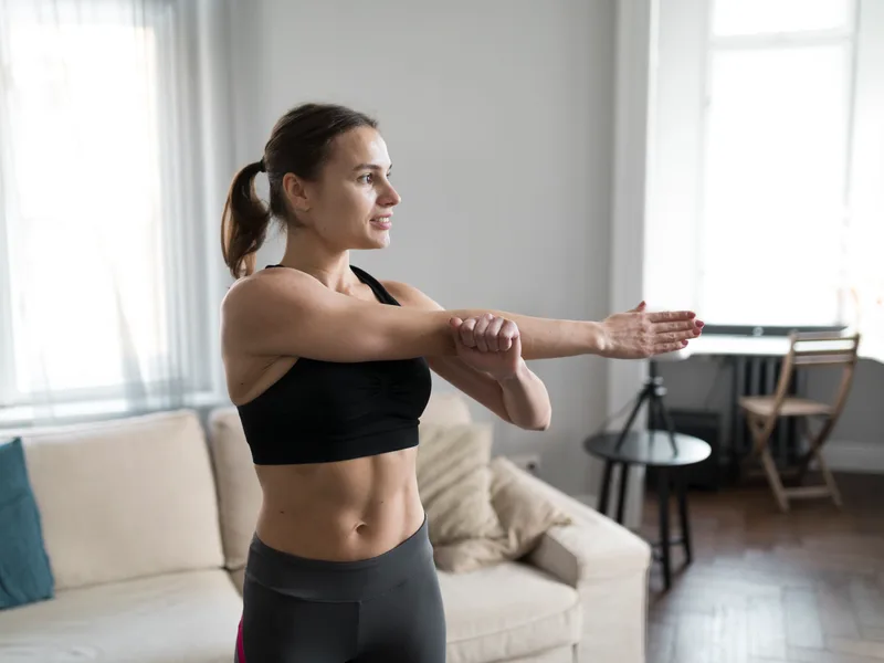 Chiropractic care for shoulder pain at Alma Sana Chiropractic Studio in Tucson