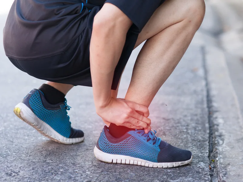 Alma Sana Chiropractic Studio treating sprains & strains in Tucson