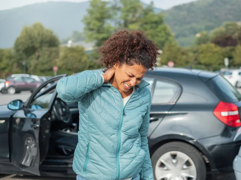 Alma Sana Chiropractic Studio treating whiplash in Tucson